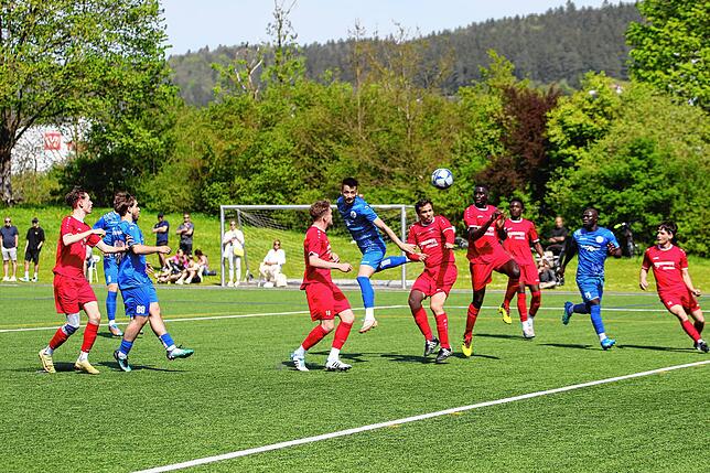 Bild 2: Unsere große Bildergalerie vom Derby zwischen dem FV Möhringen und dem SV TuS Immedingen!