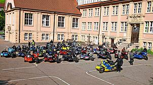 33 Motorradgespanne der Marke HMO treffen sich in Vöhrenbach, bevor es auf eine Tour in den Schwarzwald geht. Bild: Stefan Heimpel