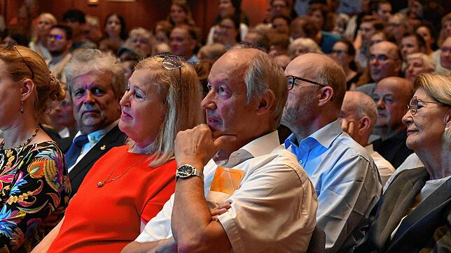 Bild 11: Premiere des Seehasentheaters begeistert: Hier gibt‘s die Bilder!