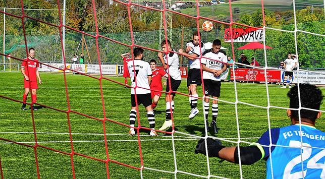 Bild 23: FC RW Weilheim setzt sich im Derby mit 5:3 gegen den FC Tiengen 08 durch &ndash; und wir haben Bilder!