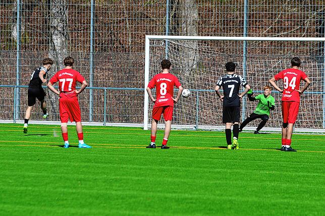 Bild 10: Unsere Bilder des B-Jugend-Duells zwischen dem SC Pfullendorf und der SG Orsingen-Nenzingen