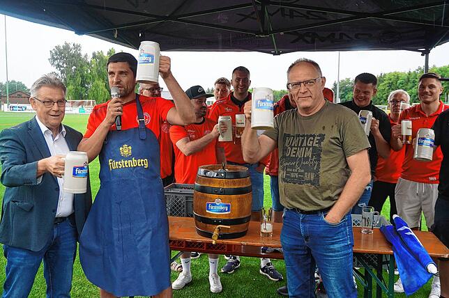 Bild 20: Beim FC Löffingen wird ordentlich gefeiert: Die besten Bilder der Party