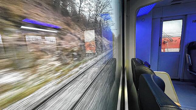Wieder muss die Bahn ihre Taktung auf der Schwarzwaldbahn reduzieren.