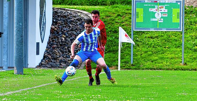 Bild 27: SV Eggingen gewinnt das Spitzenspiel gegen Verfolger SV Berau mit 4:1 &ndash; und wir haben Bilder!