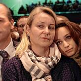 Die damalige Überlinger Oberbürgermeisterin Sabine Becker, ihr Lebensgefährte Martin Hahn und ihre Tochter Nuria 2016 im Kursaal bei der ...