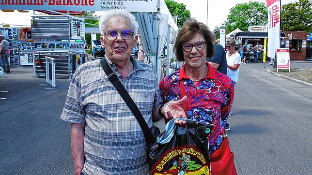 Peter und Konstanze Neher sind etwas enttäuscht von der diesjährigen Messe. Es ist schon ein paar Jahre her, dass sie die Veranstaltung ...
