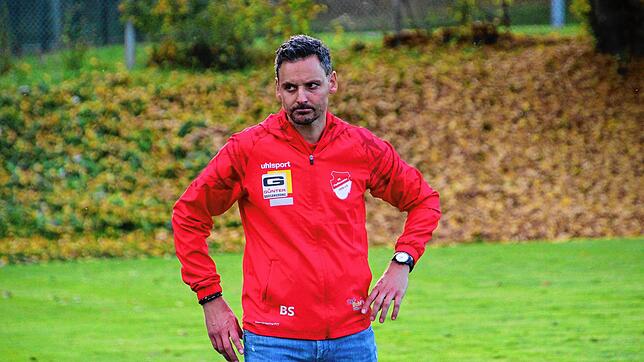 Derzeit ist noch offen, ob Pfaffenweilers Trainer Björn Schalgeter nach der Saison weiter macht.
