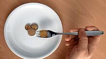 Essen kostet Geld – und zwar bald deutlich mehr in den Villingen-Schwenninger Kitas (Symbolbild). Bislang sind zwischen 3,20 Euro und ...