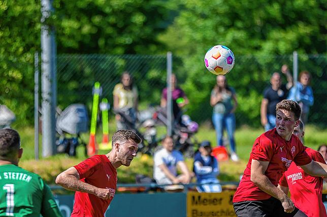 Bild 10: TuS Stetten siegt mit 2:1 beim FC Hochrhein – und wir haben Fotos!