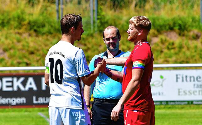 Bild 11: SC Lauchringen steigt nach 0:3 gegen Spvgg. Wutöschingen in die Kreisliga B ab &ndash; wir haben Bilder!