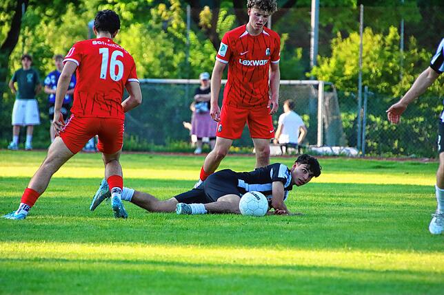Bild 12: Villinger A-Jugend verpasst SBFV-Pokal-Sieg: Unsere Bildergalerie vom Finale gegen den SC Freiburg