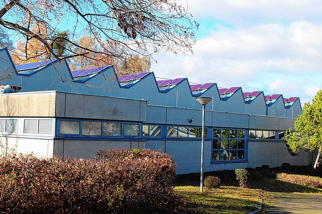 Die Sporthalle der Gewerblichen Schulen Donaueschingen ist aktuell aufgrund eines Wasserschadens geschlossen. Hier sollen im Dezember ...