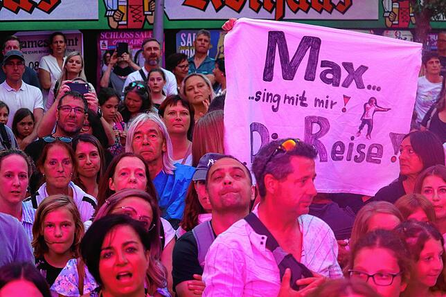 Bild 24: Bilder vom Max-Giesinger-Konzert in Meersburg (2)