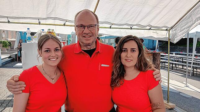 Bild 7: So schön wird beim Dorffest in Dangstetten gefeiert
