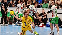 Das Hinspiel am Schänzle verlor die HSG Konstanz (Michel Stotz am Ball) mit 26:39 gegen GWD Minden.