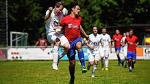 Marco Kreiser (rechst auf dem Archivbild gegen Markdorf) erzielte das 2:0 gegen den SC Pfullendorf II.