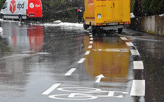 Einseitige Schutzstreifen wie hier an der Kreuzgasse sollen auch an der Bussen- und Talstraße kommen.