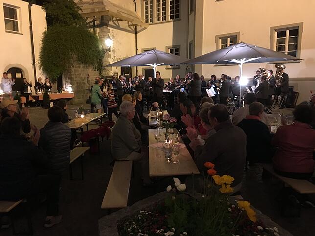 Von 18 Sommerkonzerten im Innenhof des Bischofsschlosses mussten nur zwei aufgrund schlechten Wetters komplett abgesagt werden. Bild: ...