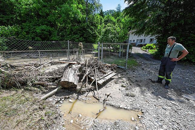 Bild 7: Unwetterfolgen im Öhninger Ortsteil Schienen