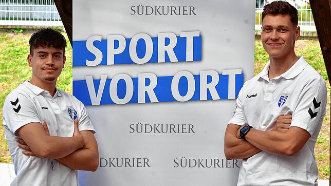 Doppelfunktion: Die beiden Aktivspieler Tim Merstetter (links) und Florian Kessler haben bei den SF Schliengen auch die sportliche ...