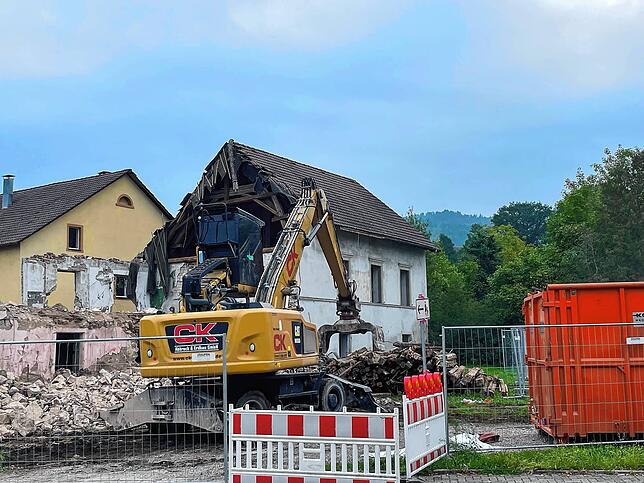 Die Reste des Gasthauses Kreuz am Freitag, 15. September.