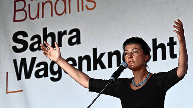 Sie wird eine wichtige Rolle spielen in den kommenden Wochen: Sahra Wagenknecht, Vorsitzende des Bündnis Sahra Wagenknecht (BSW), auf ...