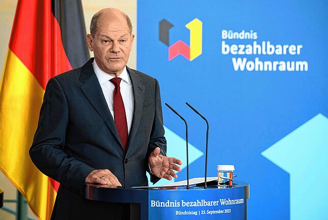 Bundeskanzler Olaf Scholz (SPD) hat zum „Bündnistag bezahlbarer Wohnraum“ eingeladen, einem Treffen von Bundesregierung und ...