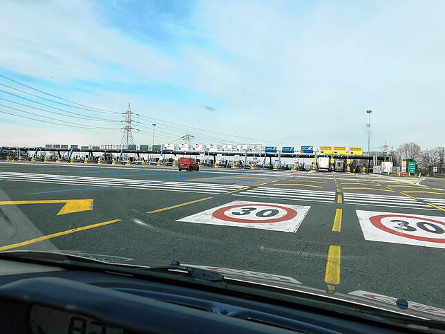 So leer waren die Mautstellen auf der Autobahn zwischen Genua und Mailand am Dienstagnachmittag.