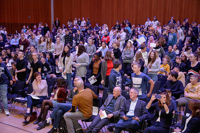Bild 10: #ichvertraueFakten &ndash; Alle Bilder zum Auftakt des SÜDKURIER-Medienprojekts Klasse! in der Singener Stadthalle