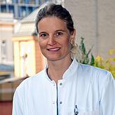 Katharina Hüfner, Neurologin und Psychiaterin, forscht und lehrt seit 2013 an der Universitätsklinik für Psychiatrie II in Innsbruck. ...