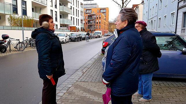 Bild 7: &bdquo;Aufgeben ist nicht!&ldquo; &ndash; wie die Seniorinnen aus Petershausen für ihre Bushaltestellen streiten
