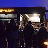 Busse in Orsingen, auf die Schüler angewiesen sind, kommen zu spät, sind voll oder die Fahrer können auf Rückfragen nicht sagen, wo sie ...