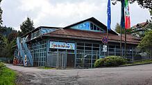 Für den Besuch in der Spielescheune in Unterkirnach steigen die Eintrittspreise und das Mitbringen von Speisen und Getränken wird ...