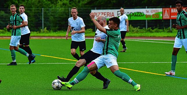 Bild 26: FC Zell muss gegen den SV Herten mit einem Punkt zufrieden sein &ndash; und wir haben die Bilder!