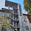Nach abgeschlossener Sanierung setzt das Kornhaus äußerlich wie auch von seiner Einrichtung her Maßstäbe. Allerdings lief während der ...