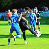 1:1 endete das Duell zwischen dem FC Radolfzell (Moritz Schaar, links) und dem SC Konstanz-Wollmatingen (Mert Tuncer).