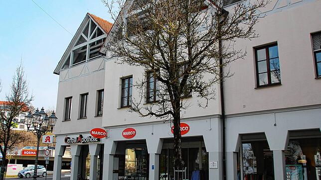Im ersten Stock, oberhalb der Central-Apotheke und Marco-Moden, hat der Tagestreff St. Elisabeth rund 360 Quadratmeter für die Betreuung ...