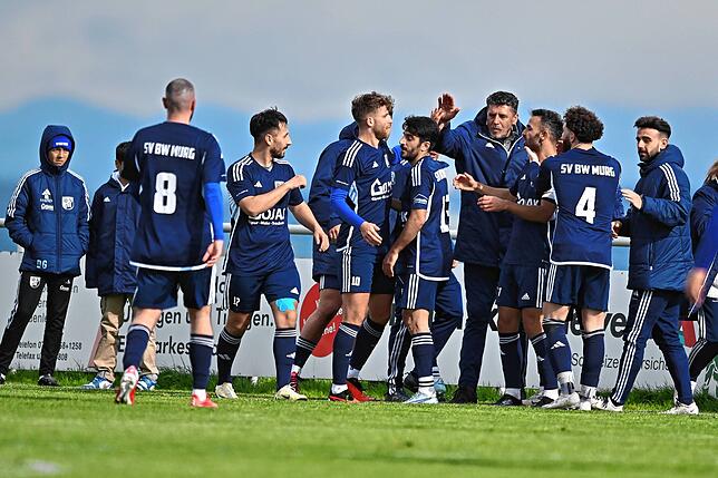 Bild 1: SV Blau-Weiß Murg siegt 5:1 beim FC Schlüchttal – und wir haben Bilder!