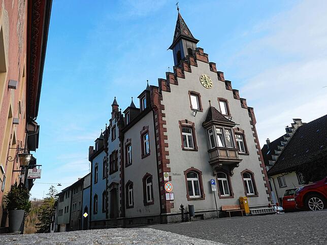 Das Stühlinger Rathaus wird saniert. Für die Dauer der Bauarbeiten zieht die Stadtverwaltung ins ehemalige Kapuzinerkloster um.