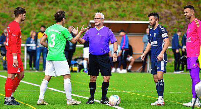 Bild 2: SG Mettingen/Krenkingen siegt 2:1 beim SV Blau-Weiß Murg &ndash; und wir haben Bilder!