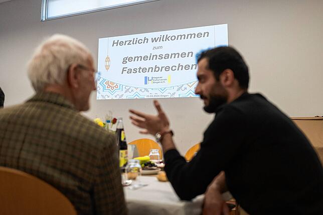 Bild 14: Bilder von Fastenbrechen in Singen