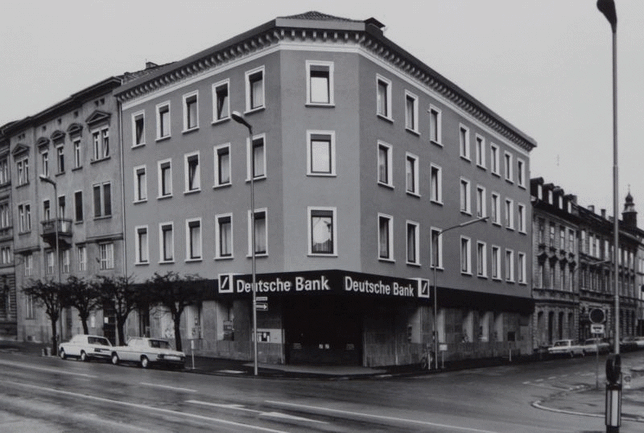 Filiale Deutsche Bank, Alexander Friemel