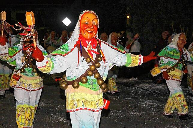 Bild 41: Heudorf im Hegau: Nachtumzug der Heuliecher begeistert mit festlicher Stimmung