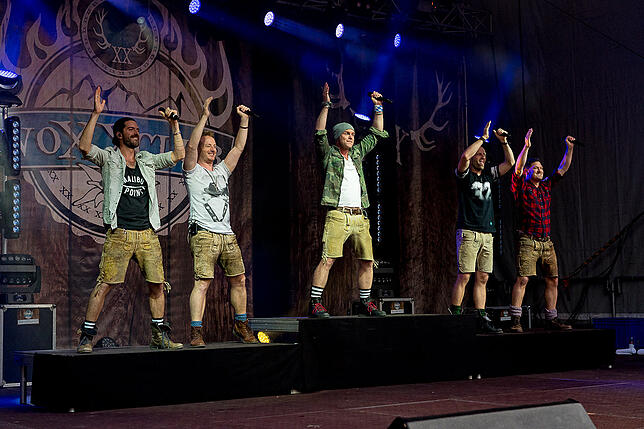 Bild 6: Alle Bilder vom Auftakt der 15. Sommersinnfonie: Volksmusiker von Voxxclub begeistern ihre Fans