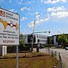 An beiden Enden der geplanten Baustelle, wie beispielsweise hier am Schiesserknoten, weisen bereits jetzt Schilder auf die anstehende ...