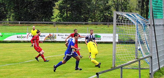 Bild 11: Die SG Mettingen/Krenkingen besiegt den FC Wallbach mit 8:0 &ndash; und wir haben Bilder!
