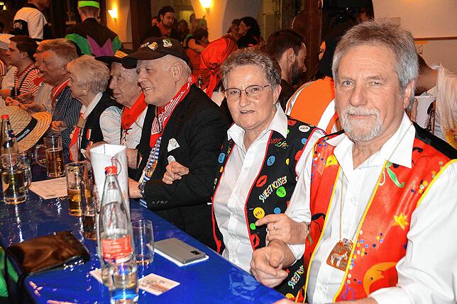 Bild 6: So feiert die Narrenzunft Bad Dürrheim einen rauschenden Ball (1)