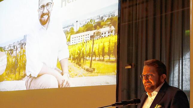 Konstanz brauche einen Oberbürgermeister, &bdquo;der zuhört, abwägt, entscheidet, konsequent umsetzt und die Umsetzung vorantreibt und ...