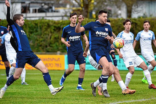 Bild 30: VfB Waldshut unterliegt dem SV Weil mit 0:7 &ndash; und wir haben Bilder!