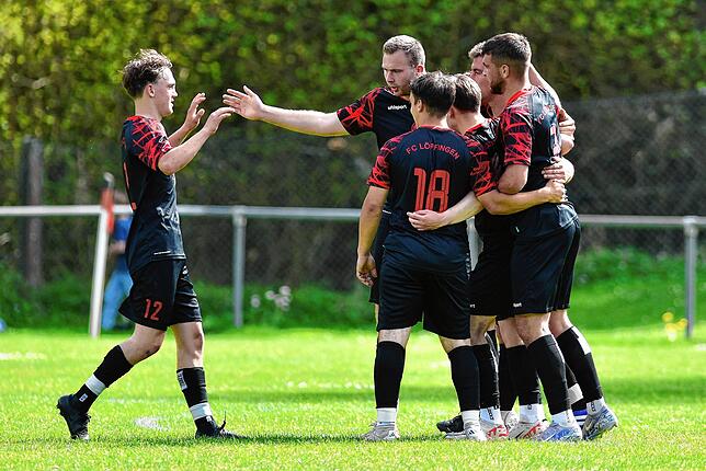 Bild 12: Elf Tore! Unsere Bildergalerie vom 6:5-Erfolg des VfB Villingen gegen den FC Löffingen